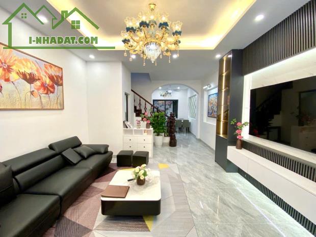 BÁN NHÀ 6 NGÕ 495 NGUYỄN TRÃI - OTO ĐỖ CỬA. NHÀ MỚI XÂY - 1