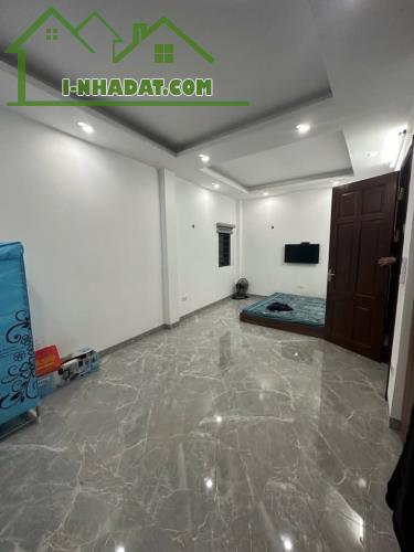 Bán nhà.Ngọc Lâm Long Biên.Dt:39M2 x4T..SĐCC.chỉ 6,6 tỷ - 2