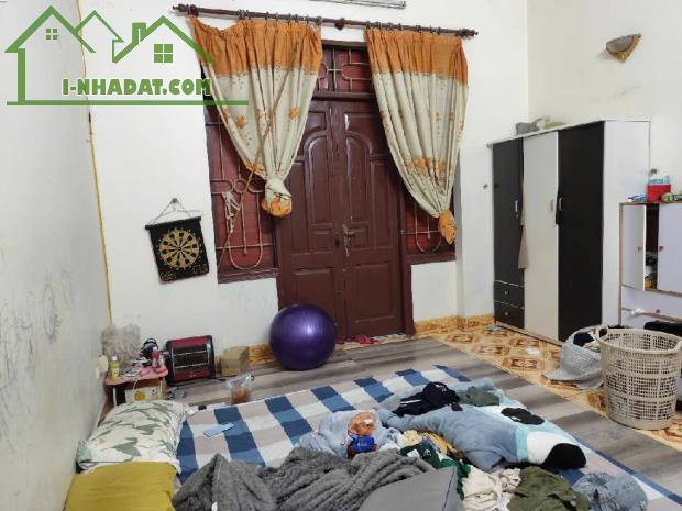 Giảm SỐC 5tỷ! Giá rẻ! Bán GẤP nhà 3T Phúc Lợi, vỉa hè ô tô tránh 135m, MT 5.3m, giá 18 tỷ