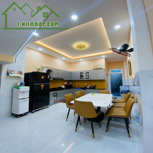 Bán Nhà Phố Mặt Tiền Kinh Doanh Liền Kề Võ Văn Ngân, P. Bình Thọ, Tp Thủ Đức_ 3 tầng sân t - 5