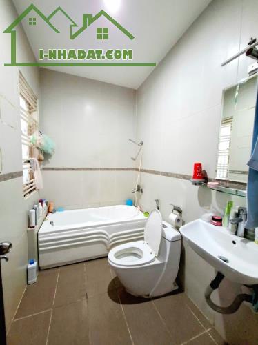 MẶT TIỀN KDC BÔNG SAO - KHU VIP ĐƯỜNG 8M VỈA HÈ - 5,5X18M NỞ NHẸ - 3 TẦNG BTCT - 16 TỶ