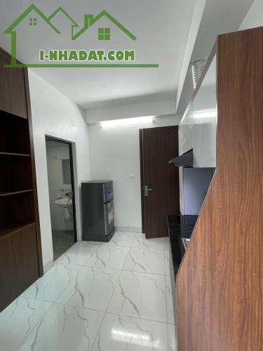 TÒA CCMN 8 TẦNG THANG MÁY - 19 PHÒNG CHO THUÊ - DÒNG TIỀN 100TR/ THÁNG - 3
