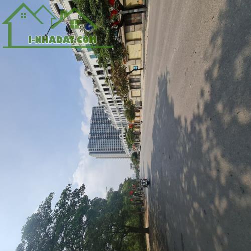 Tái định cư Trâu Quỳ, Gia Lâm. 61m2, mt 4.4m view vườn hoa.Lh 0989894845 - 1