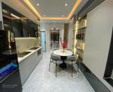 Nhỉnh 8 tỷ Cầu Am ô tô vào nhà, thang máy, cách 1 nhà ra phố 5 tầng 33m2 mới tinh full đồ