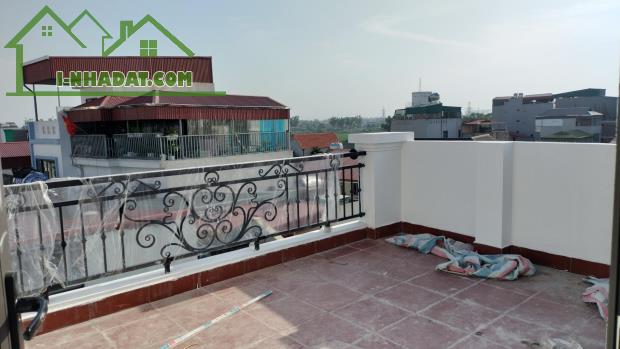 NHÚ 5TỶ NHÀ MỚI 5TẦNG 33M2 - LÔ GÓC - TRUNG TÂM THANH TRÌ - 4
