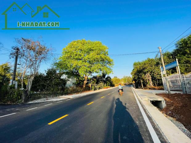 CHÍNH CHỦ BÁN 1323m2 ĐẤT LÀM NHÀ VƯỜN THỔ CƯ SẴN GẦN QL13 190TR - 2