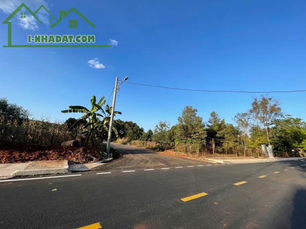 BÁN 1 SÀO 3 ĐẤT THỔ CƯ FULL SHR CẶP QL13 DÂN ĐÔNG TRUNG TÂM THỊ XÃ 190TR