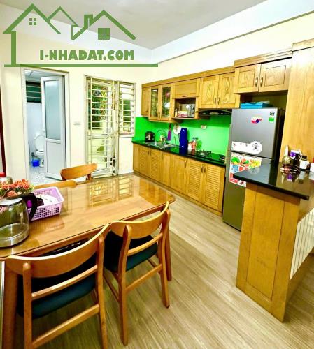 CẦN BÁN CĂN HỘ CT11 – DIỆN TÍCH 68M² – 2 NGỦ, 2 VỆ SINH