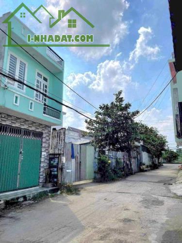 Bán nhà 2 tầng (4x10) hẻm 8m Thạnh Xuân 25, Quận 12 Giá Rẻ 3.15₫ (Cách 40m ra TX25)