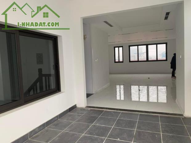 Nhà Trần Hưng Đạo Ô TÔ Tránh 115M2 8 Tầng Mặt Tiền 7M 55 Tỷ - 1