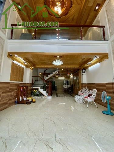 NHÀ CỰC ĐẸP - GẦN CV LÀNG HOA & QUANG TRUNG GV - 60M² - HXH VÀO NHÀ - 5 TẦNG NHỈNH 7 TỶ - 1
