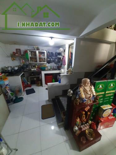Bán nhà Bình Tân, giáp Tân Phú, 4x17, 3 tầng, hẻm 8m, 5.X Tỷ - 1