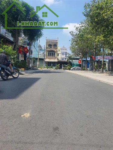 -BÁN ĐẤT- 100 MÉT VUÔNG - MẶT TIỀN -GẦN TRƯƠNG ĐÌNH HỘI- P16- Q8- 8,1 TỶ - 3