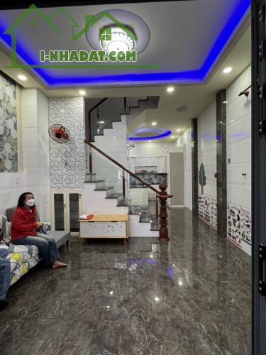 Nhà đẹp linh xuân gần ql1k, 2 tầng, ngang 7,2m, tặng ful nội thất