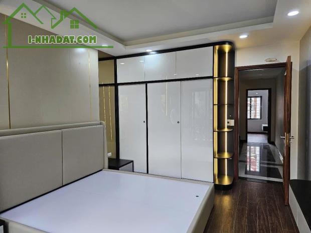 MẶT NGÕ KIM NGƯU - 30M RA PHỐ - NGÕ THÔNG ÔTÔ VÀO NHÀ - GIÁ 18 TỶ - 3