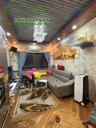 Bán nhanh trong tuần căn hộ SSH09 tầng vừa đẹp. nội thất gỗ sang đẹp. bán nhanh 1 tỷ 600 - 3