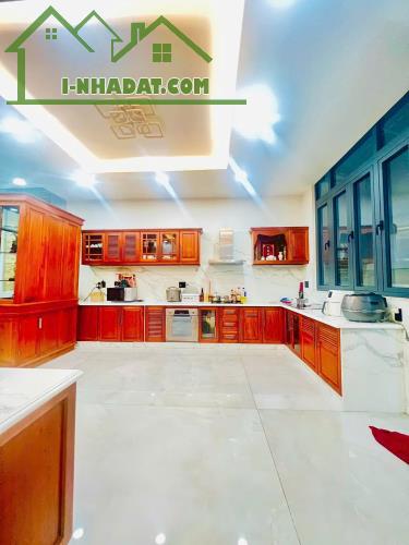 Bán nhà Mặt tiền Dương Đức Hiền - Lê Trọng Tấn, 7x23m, 5T - thang máy, 6PN, 27.9 tỷ - 1