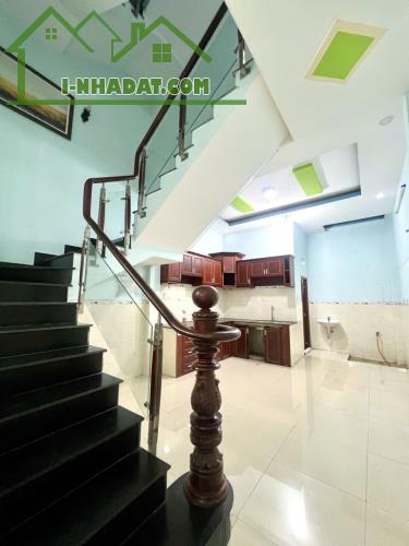 Siêu Phẩm nhà Hồ Văn Long gần ngã tư Gò Mây hẻm 5m thông 70m2,3Tầng Nhỉnh 5tỷ - 1