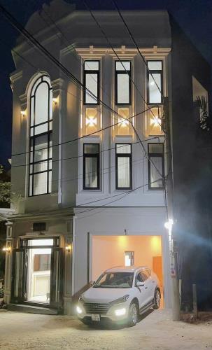 🚨BÁN VILLA TÂN CỔ ĐIỂN 2 MẶT TIỀN KINH DOANH.