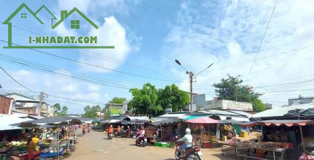 KẸT TIỀN BÁN NHANH 1023M2 ĐẤT NGAY KCN ĐANG HOẠT ĐỘNG DÂN CƯ ĐÔNG. GIÁ 190TR - 1