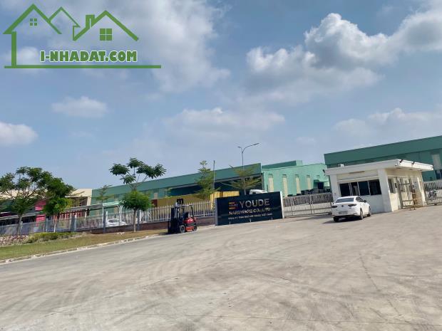 KẸT TIỀN BÁN NHANH 1023M2 ĐẤT NGAY KCN ĐANG HOẠT ĐỘNG DÂN CƯ ĐÔNG. GIÁ 190TR - 2