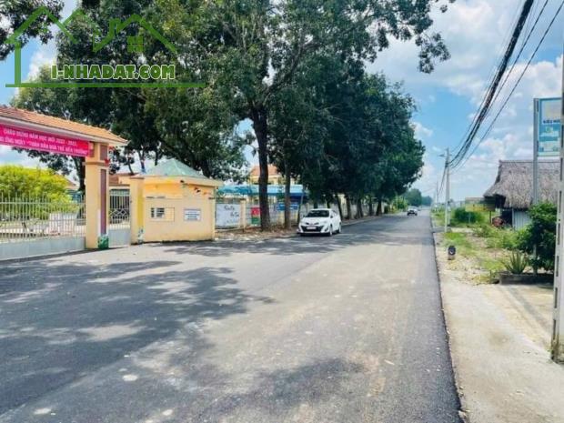 KẸT TIỀN BÁN NHANH 1023M2 ĐẤT NGAY KCN ĐANG HOẠT ĐỘNG DÂN CƯ ĐÔNG. GIÁ 190TR - 4