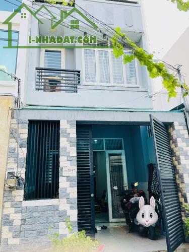 ✅ Nhà 3 tầng, khu phân lô, dân trí cao,hẻm xe ô tô tải – gần Lê Văn Việt – Hiệp Phú, Thủ Đ