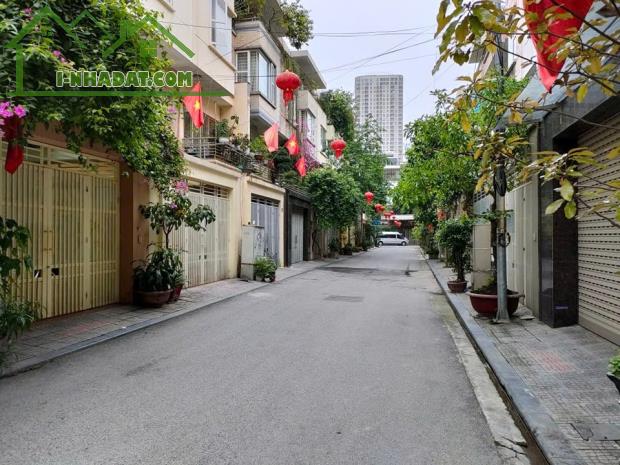 Bán nhà Phố Đại An – Hà Đông 40 m2 4 tầng, gần ô tô nhà còn rất mới ở ngay