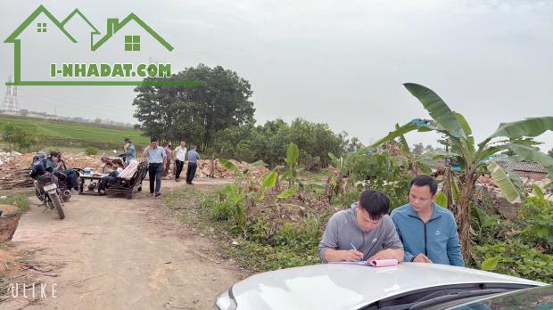 NỔ E MỞ BÁN TỔNG 5 LÔ GIÁ  FO DC ; TẠI THÔN TUYỀN ĐÔNG XUÂN SÓC  SƠN HÀ NỘI -- DT 107,5 M - 3