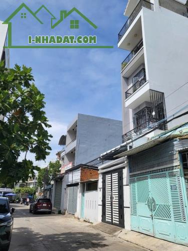 Bán nhà đẹp  mặt tiền đường Hoàn Kiếm Nha Trang  dt 71m kết cấu 5 tầng, giá chỉ  9 Tỷ