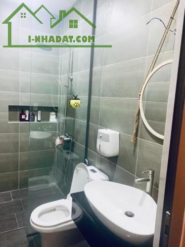 BÁN NHÀ QUẬN 7-2MT HẺM LÂM VĂN BỀN,2 LẦU ,3PN ,NỞ HẬU ,GIÁ NHĨNH 6 TỶ(TL) - 5