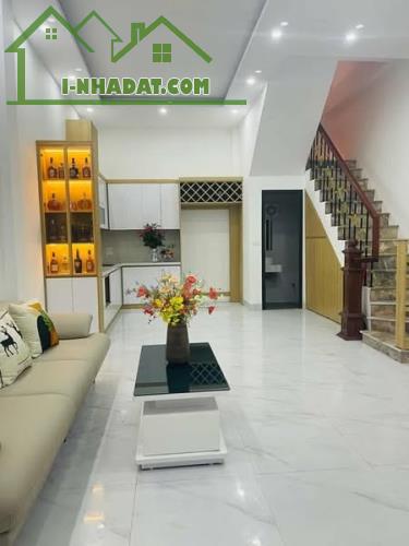 BÁN NHÀ ĐẸP 5 TẦNG PHỐ VĂN CAO – BA ĐÌNH, 45M² – GIÁ NHỈNH 7 TỶ - 1