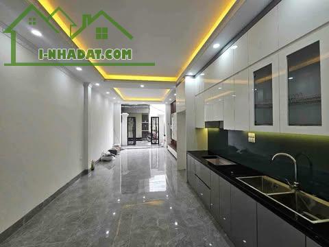 🏡 BÁN NHÀ ĐẸP – ĐÀM QUANG TRUNG, LONG BIÊN – 42m² x 5 TẦNG – GẦN PHỐ – Ở NGAY 🌟