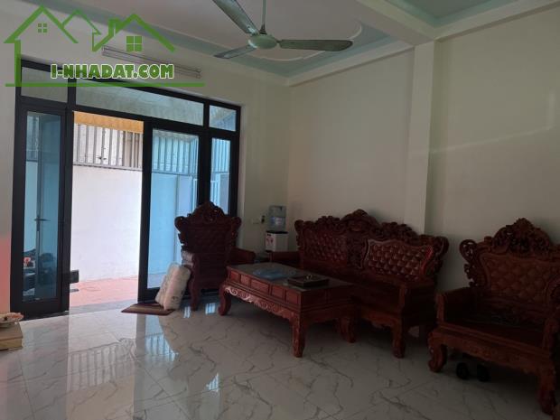 Ước Mơ Sở Hữu Nhà Cho Anh Em Công Nhân -77 m2 -2,7 Tỷ -MT 5M - 2