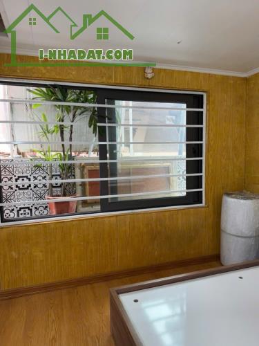 Nhỉnh 2.5 tỷ, 60m2, tập thể 03 ngủ, FULL nội thất, Ga Hà Nội, Trần Quý Cáp, Ngõ Văn Chương - 4