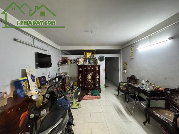 Nhà VIP ngay Âu Cơ, 54m2, ngang 4m, giá chỉ 5.x tỷ, xe hơi đậu cửa, không có căn thứ 2 so - 1
