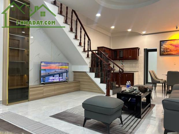 NHÀ MỚI TINH NGUYỄN DUY TRINH - PHƯỜNG TRƯỜNG THẠNH - 85M2 - GIÁ 4.5 TỶ - 5