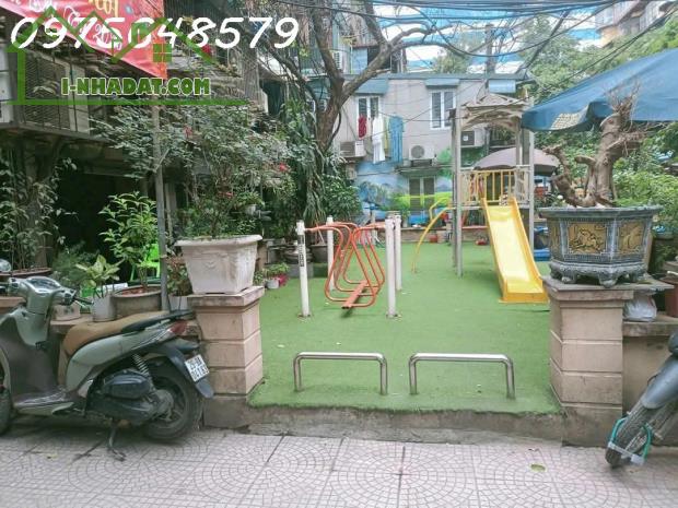 Bán gấp căn hộ Tập thể Vĩnh Hồ 60m Vị trí đẹp giá hợp lý - 3