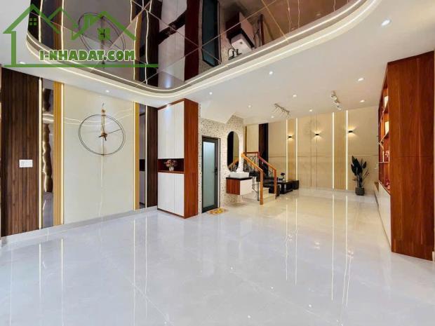 Bán nhà ở đường Gia Phú, phường 1, quận 6, giá 2 tỷ 500 triệu - 2