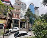 Nhà cũ Bán đất - Mặt phố Lạc Long Quân - 56m2 x MT 4m - Sau nhà ngõ thông oto tránh