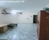 Bán gấp căn hộ Tập thể Vĩnh Hồ 60m Vị trí đẹp giá hợp lý