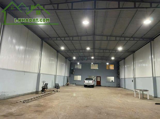 Nhà xưởng mặt tiền quốc lộ 1A, Bình Hưng Hòa B dt 490m2 giá 11 tỷ - 2