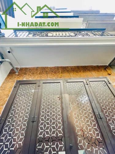Bán nhà phố Kim Ngưu, Hai Bà Trưng 55m, 6 tầng. Giá: 12.9 tỷ. LH: 0937158386