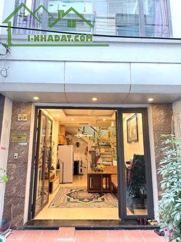 Bán nhà Ngọc Thụy. 35m2 x 4 tầng, ngõ ô tô vào nhà, đủ nội thất - 1