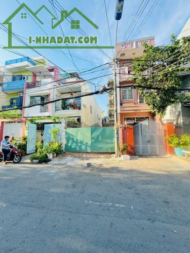 Bán đất đường số 51 Tân Quy Quận 7, dt 4x18m giá 11 tỷ