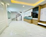 Bán nhà Trường Chinh, Đống Đa, 32m2x4t, gần phố, gần ô tô, ngõ thông, nhà đẹp ở ngay.