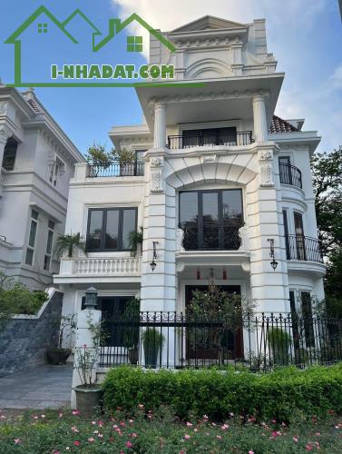 CỰC HIẾM TẠI NGÕ TO ĐẸP NHẤT PHỐ THÁI HÀ !!! 55M2- MẶT TIỀN 5.5M - CHỈ 23 TỶ - GIÁ ĐẦU TƯ
