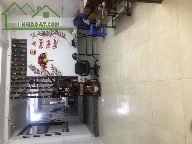 Ngộp bank cần bán gấp căn nhà tâm huyết, 64m2 , xe hơi ngủ trong nhà, 3,5 tầng giá 7,5 tỷ - 4