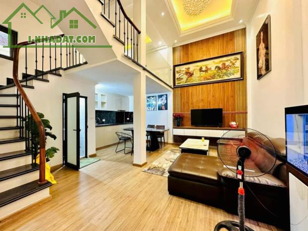 Bán nhà 90m2 Âu Cơ 6x15m 6T kinh doanh đầu tư chỉ 17 tỷ 0983458219 - 2