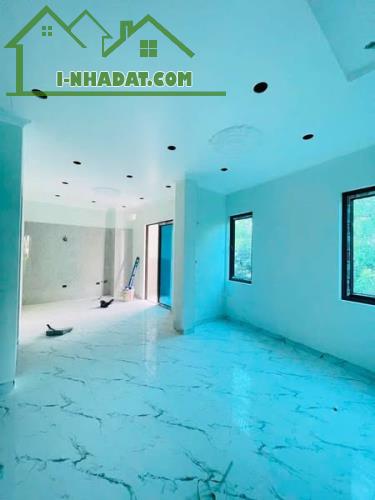 TÒA NHÀ LÔ GÓC- 75M2 - 6 TẦNG THANG MÁY  - VỈA HÈ Ô TÔ ĐỖ - 1